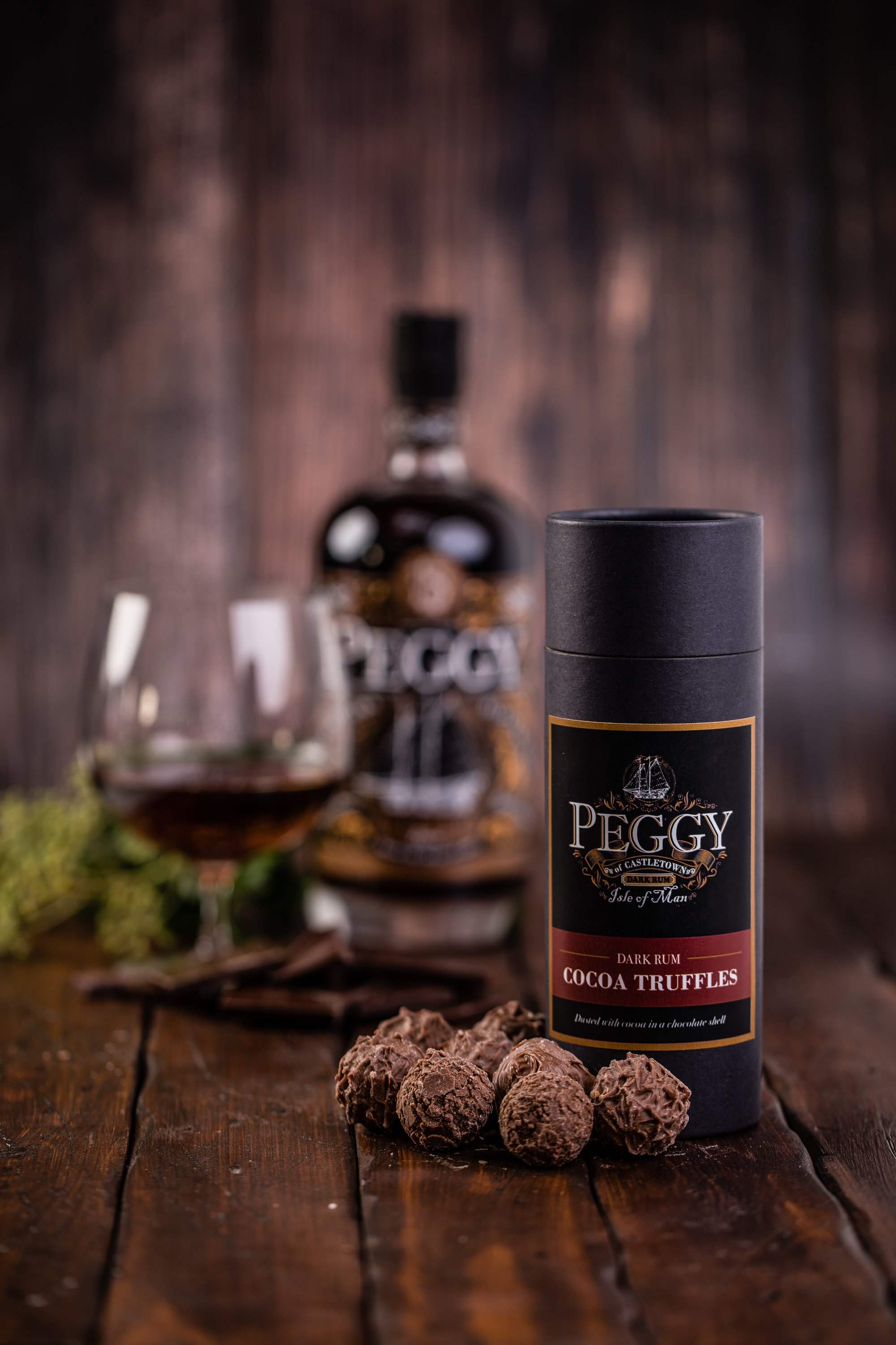 Load image into Gallery viewer, Peggy Dark Rum Cocoa Truffles - MrSnuff

